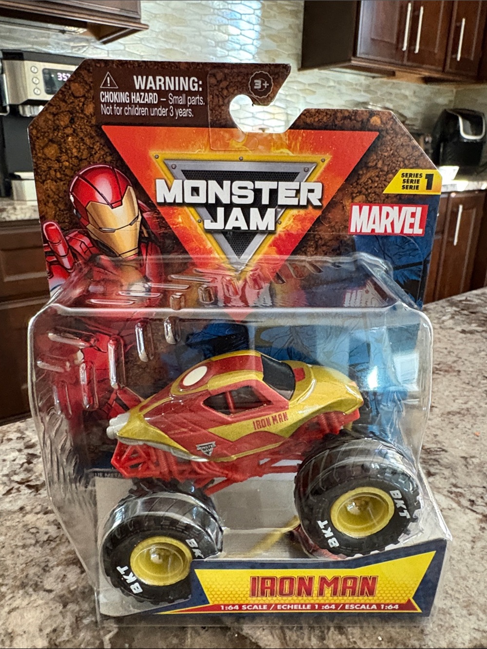 Monster Jam Marvel Iron Man Series 1 Monster Trucks 1:64 NEW